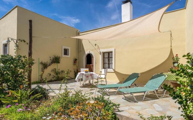 Carissa house in Crete