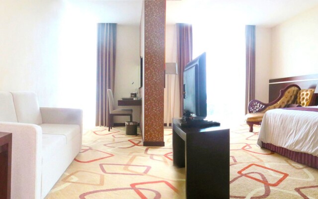 The Mira Hotel