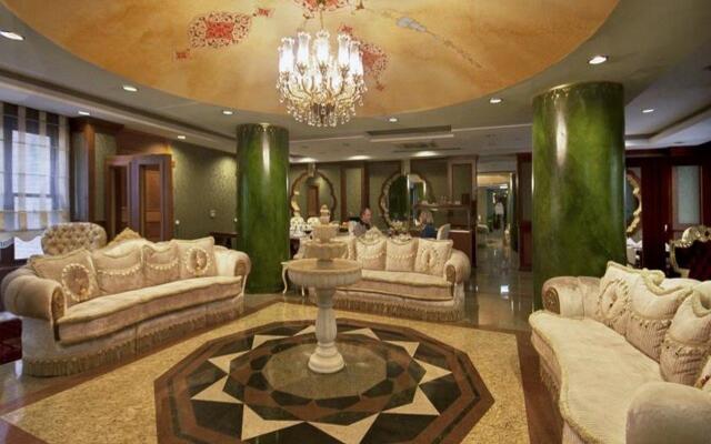 Hotel Sapphire