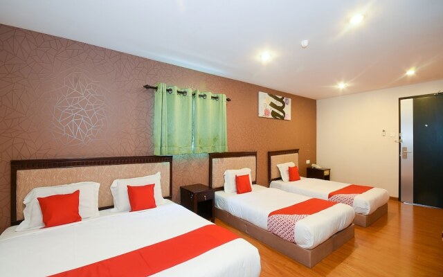 Dragon Inn By OYO Rooms