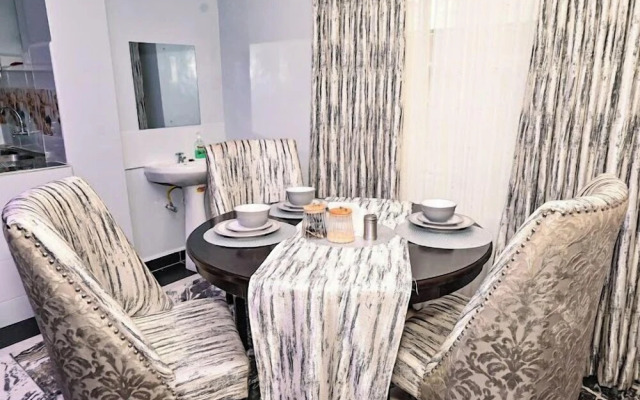 Lux Suites Mungai Heights Naivasha