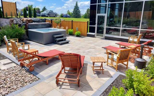 Quality Inn & Suites Victoriaville