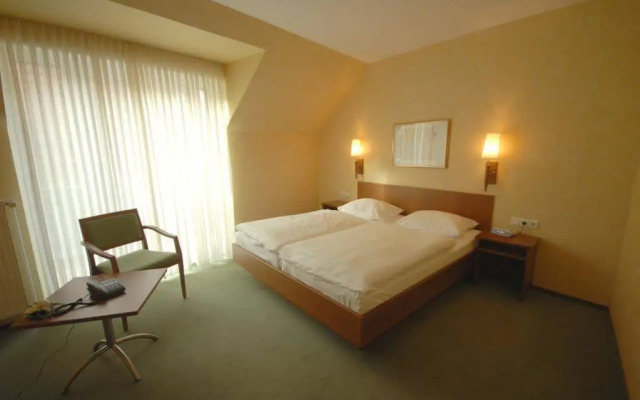 Dom-Hotel