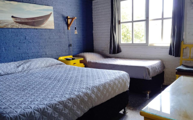 Brava Beach Hostel