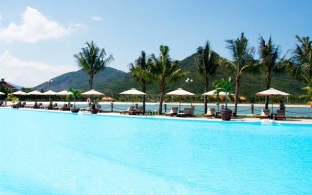 Diamond Bay Resort & Golf
