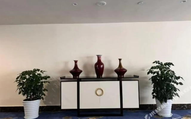 DongDian  Hotel