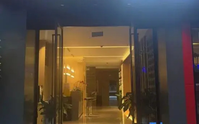 Yue·Tianyu Hotel (Mangshi Airport Branch)
