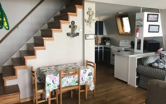 Niagara Beachfront Home