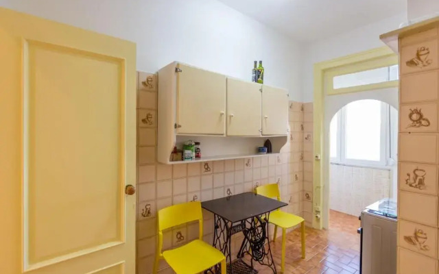 Charming flat with 2 bedrooms on Lisbon's 7th hill