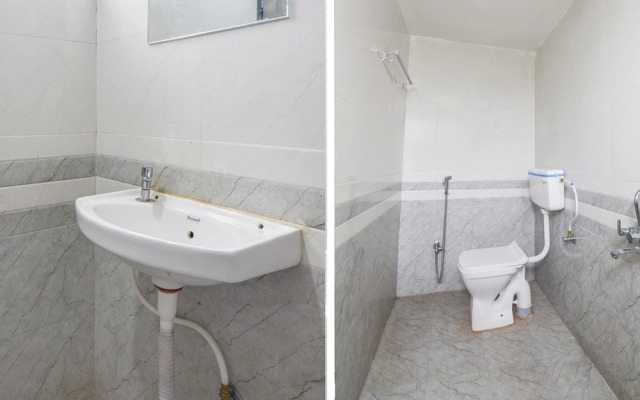 Fabhotel Keshava executive - Nr Mahadji Shinde chhatri