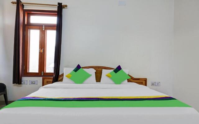 Goroomgo Sapphire Inn Bhimtal