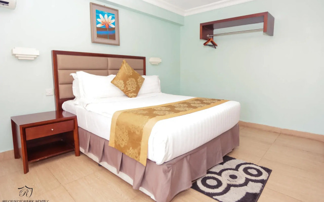 Regency Park Hotel