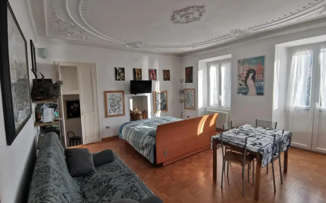 B&B 104