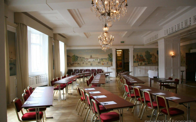 Elite Hotel Savoy
