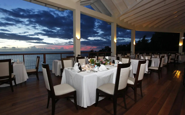 Calabash Cove Resort & Spa