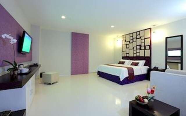 Lombok Plaza Hotel & Convention