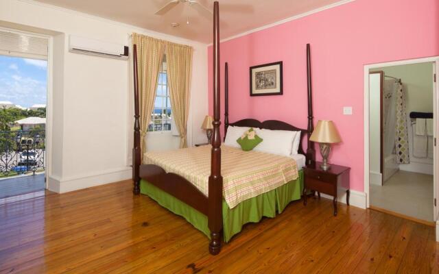 Savannah Beach Club Hotel
