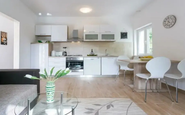 Klepo Apartment