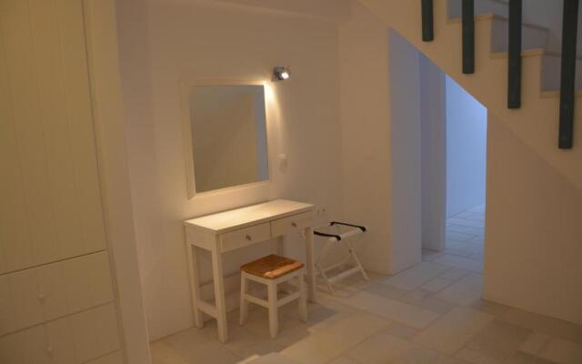 White Blue Houses & Apartments Paros