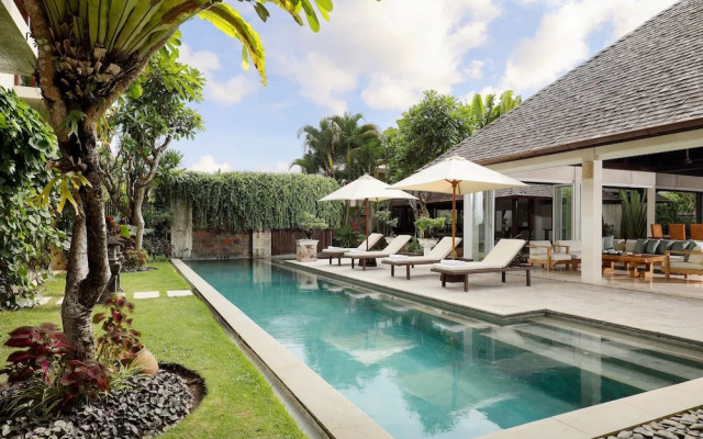 Villa Tenang by Nakula