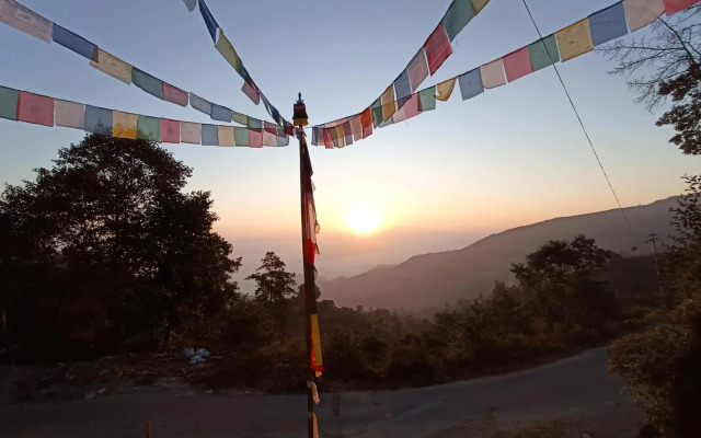 Dubochaur Rest house & homestay