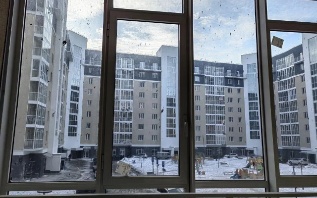 Апартаменты на улице Авиаторов 38