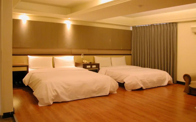 Zaw Jung Business Hotel