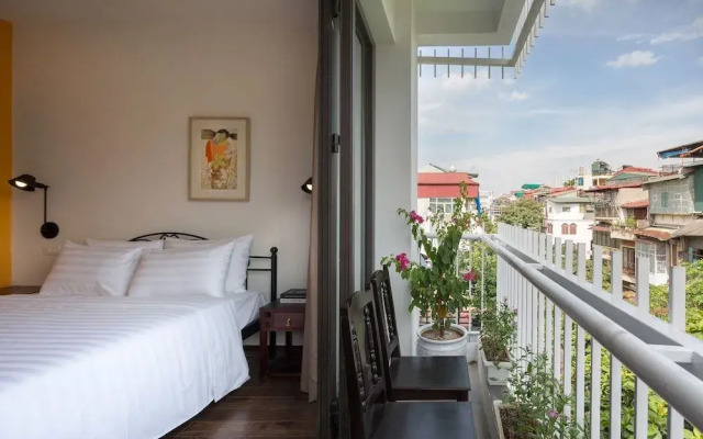 Centraltique Homestay