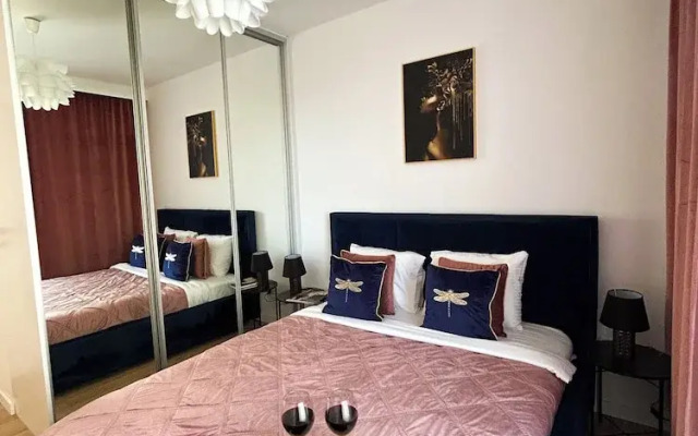 Lumina 3-room apart on Drewnowska