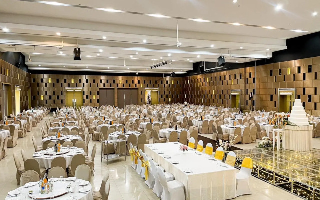 Bunjongburi Hotel