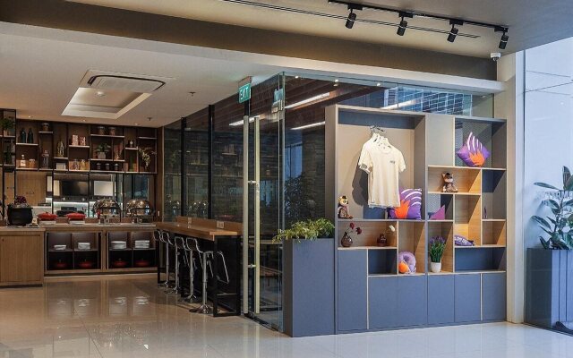 FOX Lite Hotel Grogol Jakarta