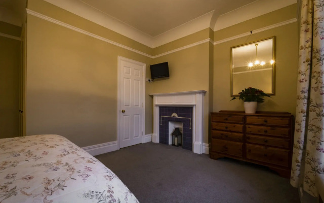Sandfield Guest House