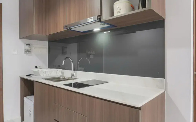 Cozy and Elegant Studio The Smith Alam Sutera Apartment