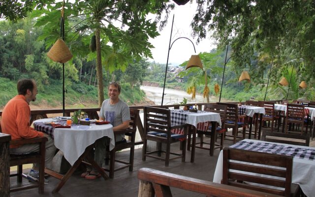 Ban Lakkham River View