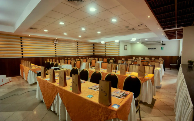 Victoria Regia Hotel