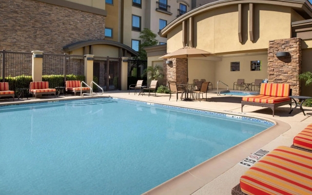 Hampton Inn & Suites Phoenix Tempe