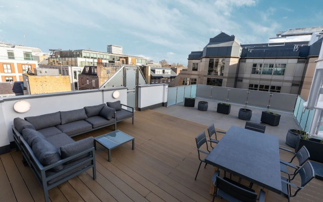 JOIVY Astonishing 2 Bedroom near Mayfair & Piccadilly Circus