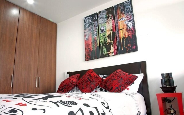Studio Teusaquillo 208