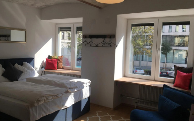 Apartment Stock Exchange I contactless check-in