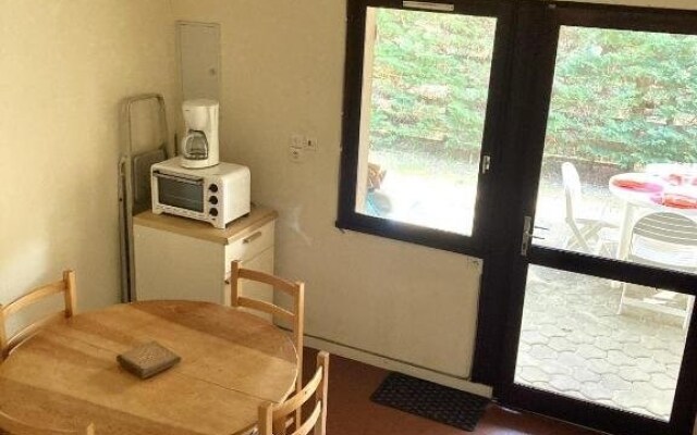 Petite maison mitoyenne proche des tennis - 2078