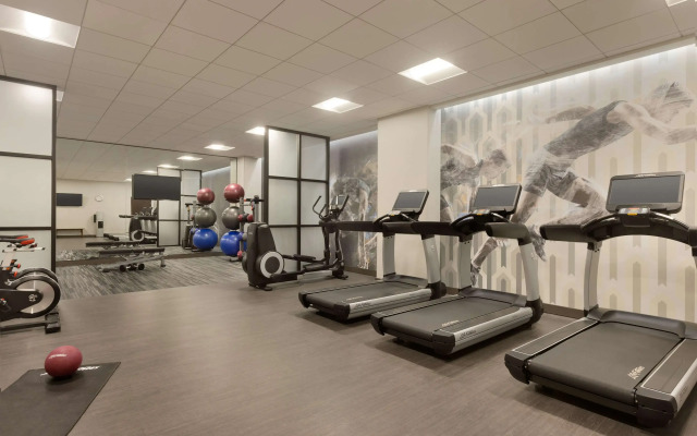 Hyatt Place Houston Downtown