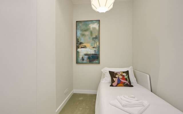 Central Park Apartment