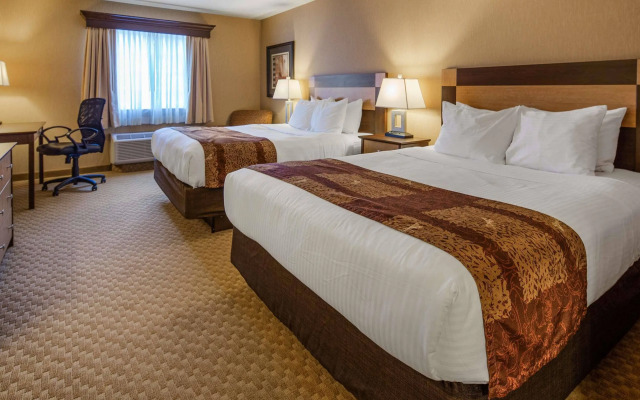 Crandon Inn and Suites