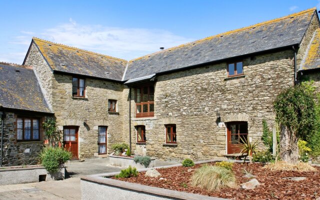 Rosebud - Idyllic Cornwall Family Cottage With Countryside Views