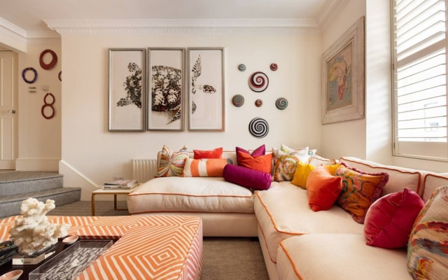 A Royal Residence Stylish 2 Bedroom in Kensington