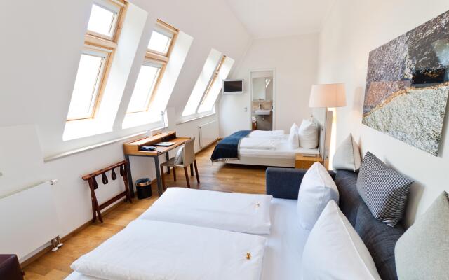 Qube Hotel Bergheim
