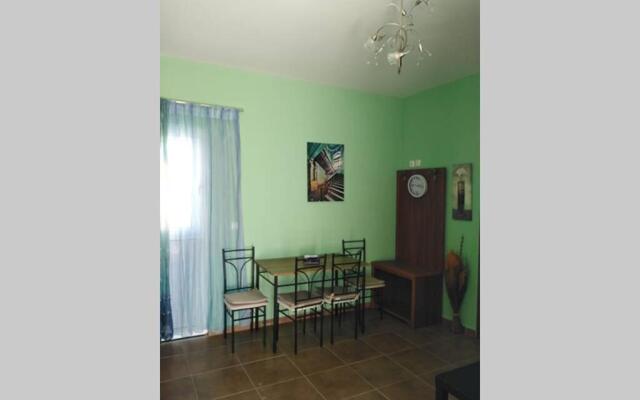 Vicky's apartment Near to the airport Ολόκληρο Διαμέρισμα