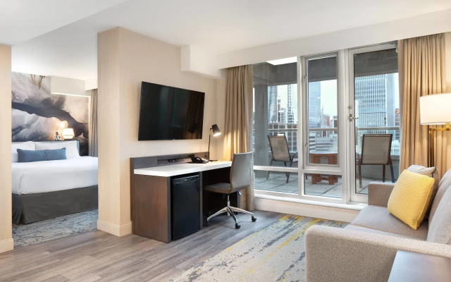 Delta Hotels by Marriott Vancouver Downtown Suites