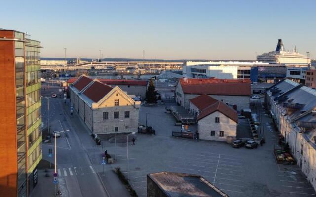 Lootsi apartment with sauna, next to Old Town, City Center, Port