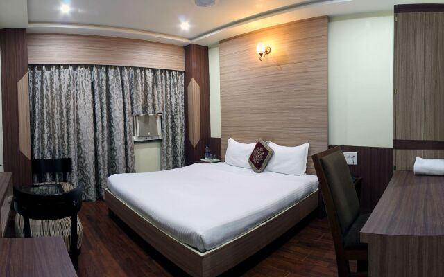 Hotel puneet international